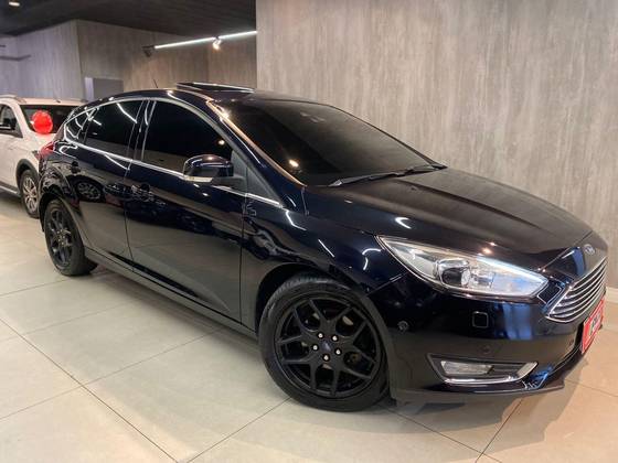 FORD FOCUS 2.0 TITANIUM PLUS 16V FLEX 4P POWERSHIFT